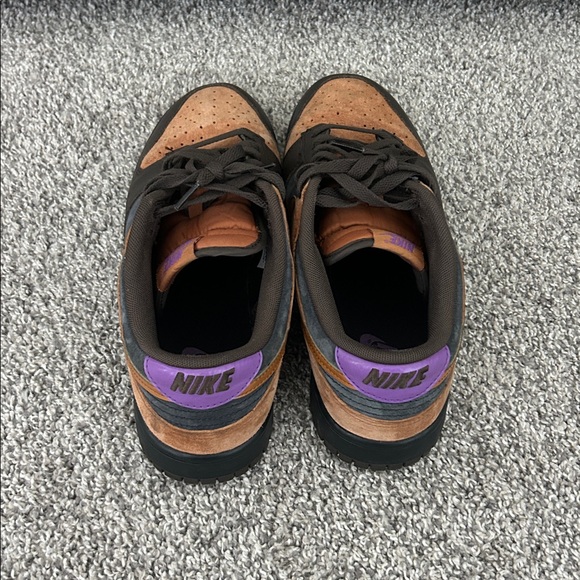 Nike Dunks - Picture 2 of 5